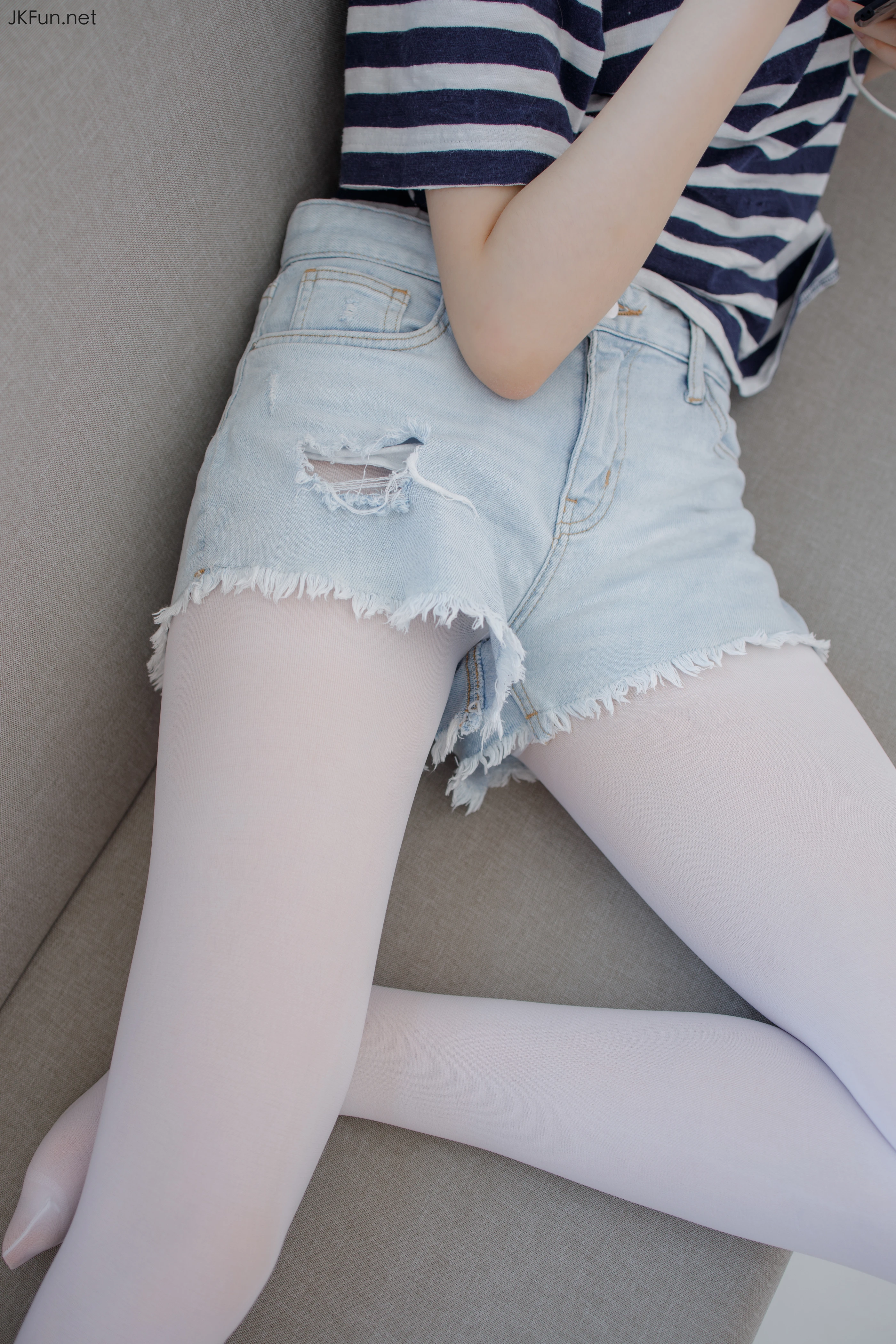 森萝财团 [JKFUN-020] 80D白丝 Aika [98P 1V]插图9